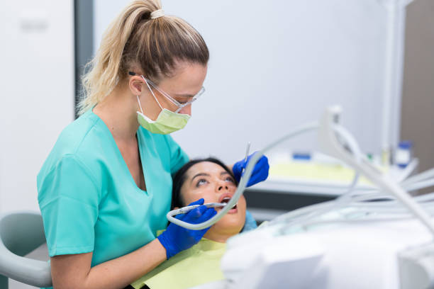 Best Emergency Tooth Extraction in Alderton, WA